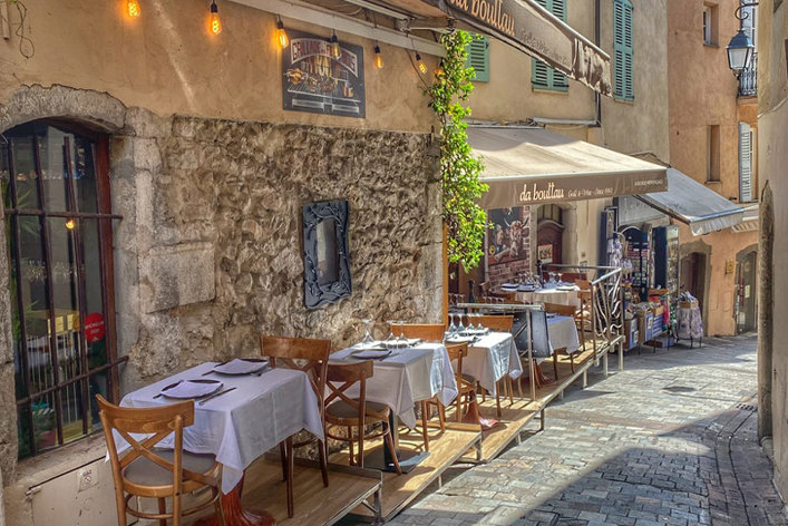 Cannes Old Town Le Suquet